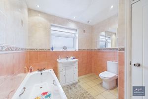 Photo 21- click for photo gallery